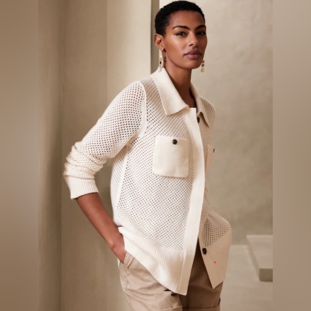 Banana Republic beige open knit sweater with buttons size L. Barely worn.